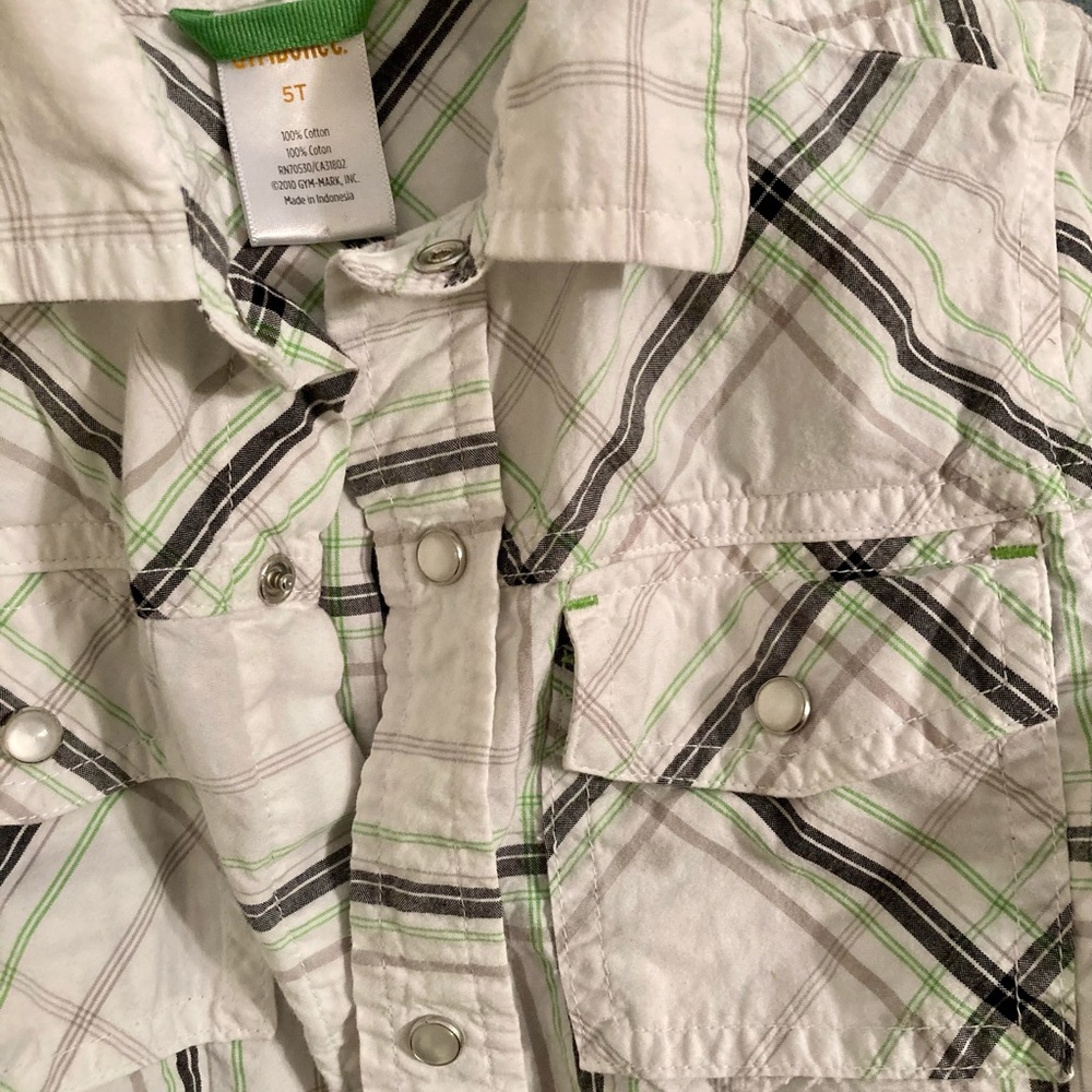 Short sleeved plaid button down 5T Gymboree